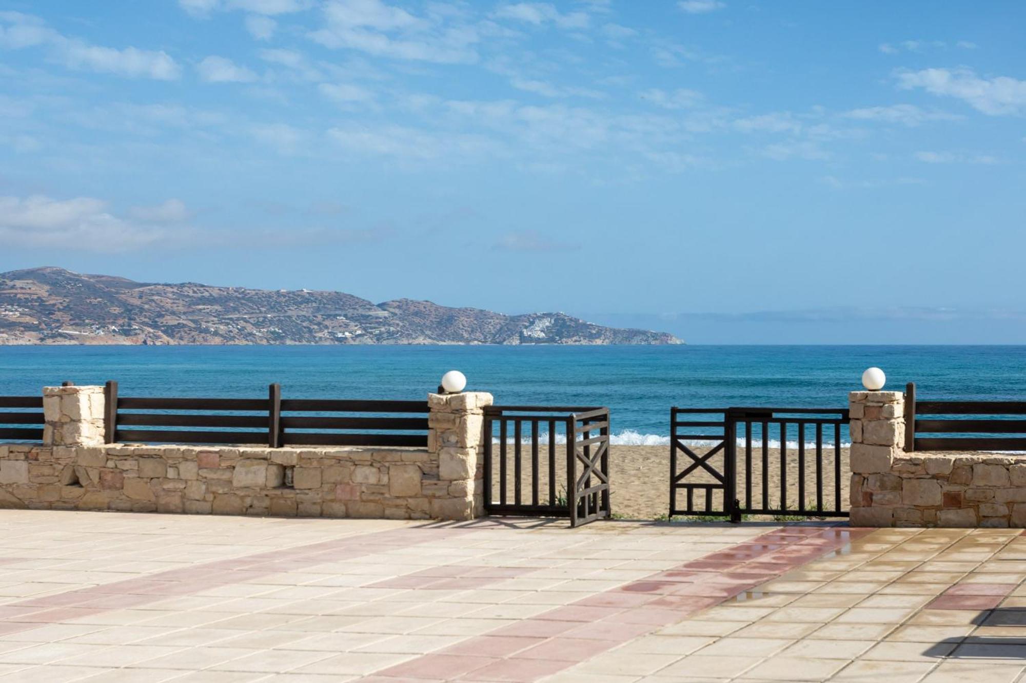 Dionysiasea 1 - Cozy Escape Steps From The Beach! Gazi ภายนอก รูปภาพ